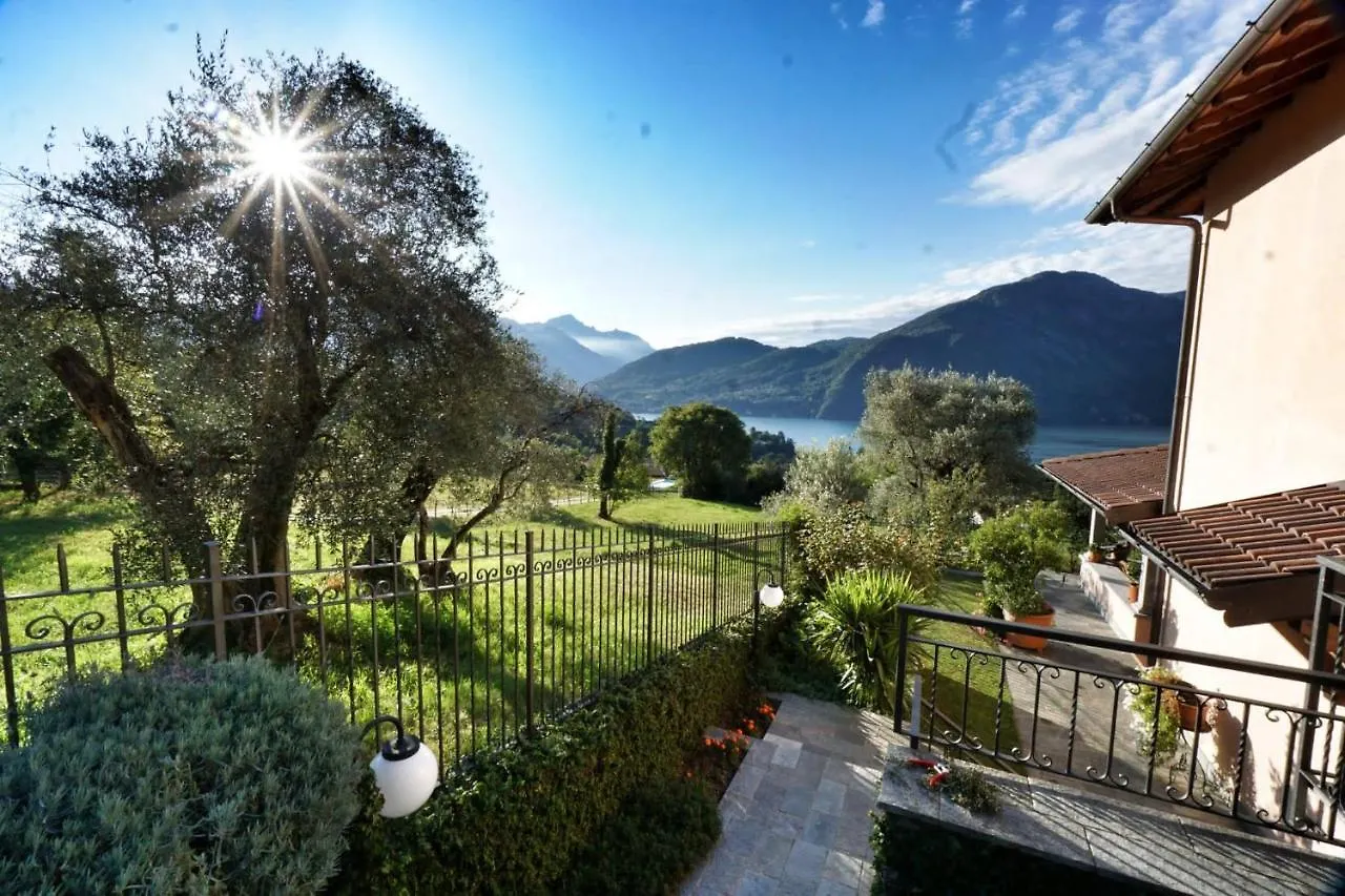 Casa Intignano - Camera Con Bagno E Portico Vista Lago Tremezzo 0*,  Italië