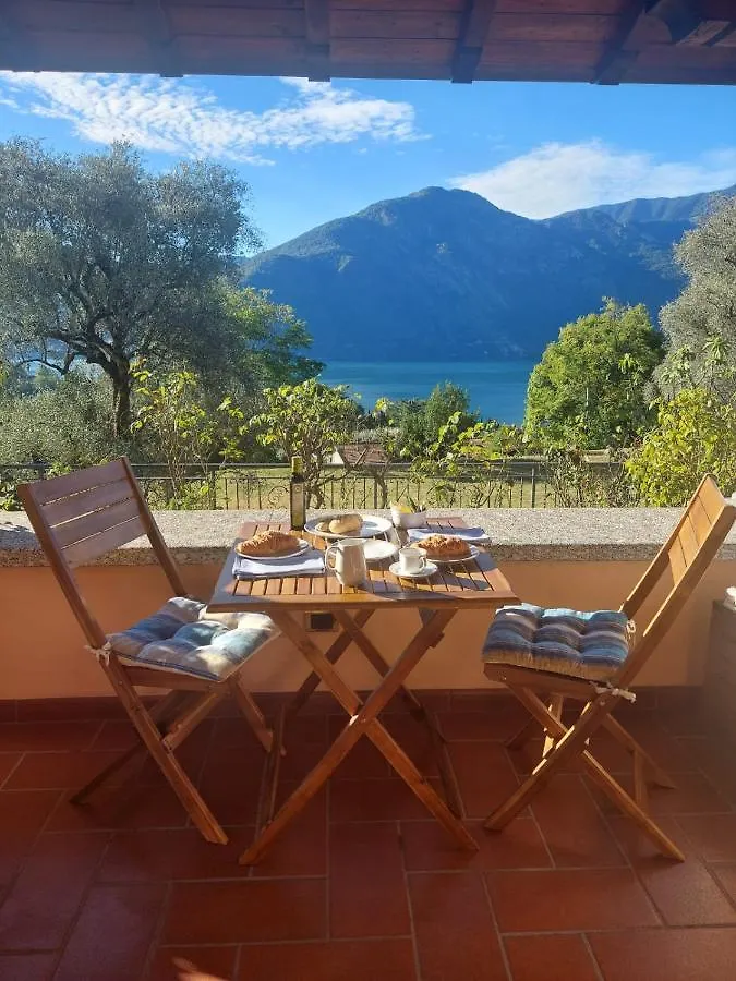 Casa Intignano - Camera Con Bagno E Portico Vista Lago Tremezzo Appartement